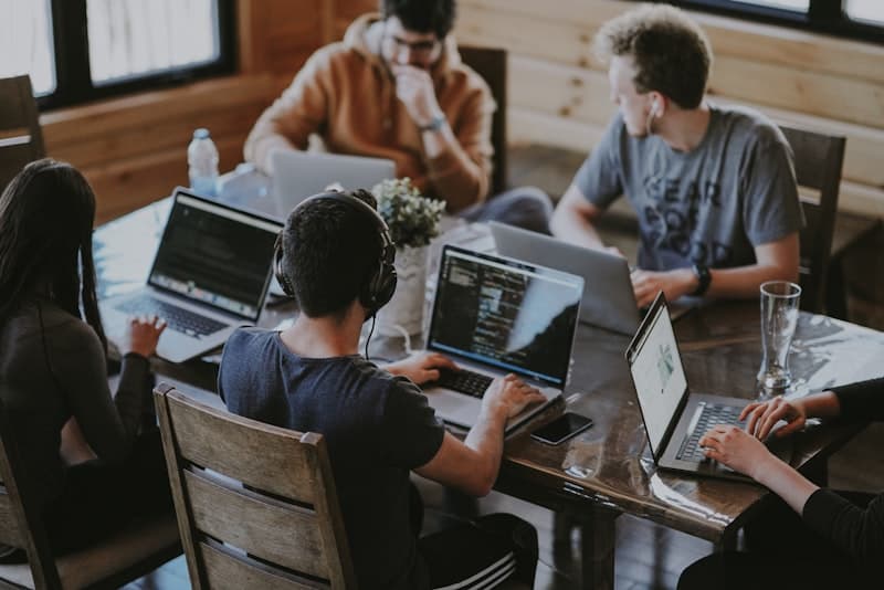 From Idea to Series A: Food-Tech Platform Launch and Scale